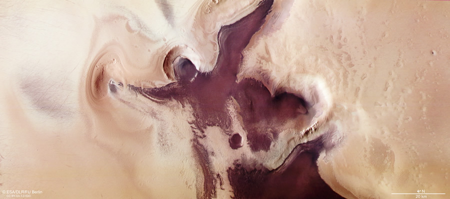 El "Ángel" y el "Corazón" en el polo sur de Marte