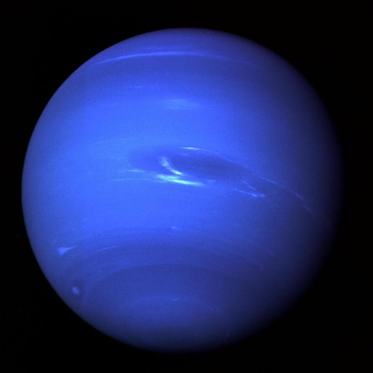 Se Cumplen 30 Años del Histórico Sobrevuelo de Neptuno Realizado por la Voyager 2