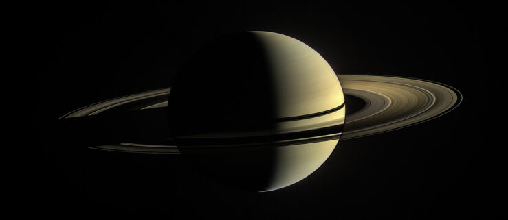 Un Nuevo Estudio Confirma Que los Anillos de Saturno Son Jóvenes y Efímeros