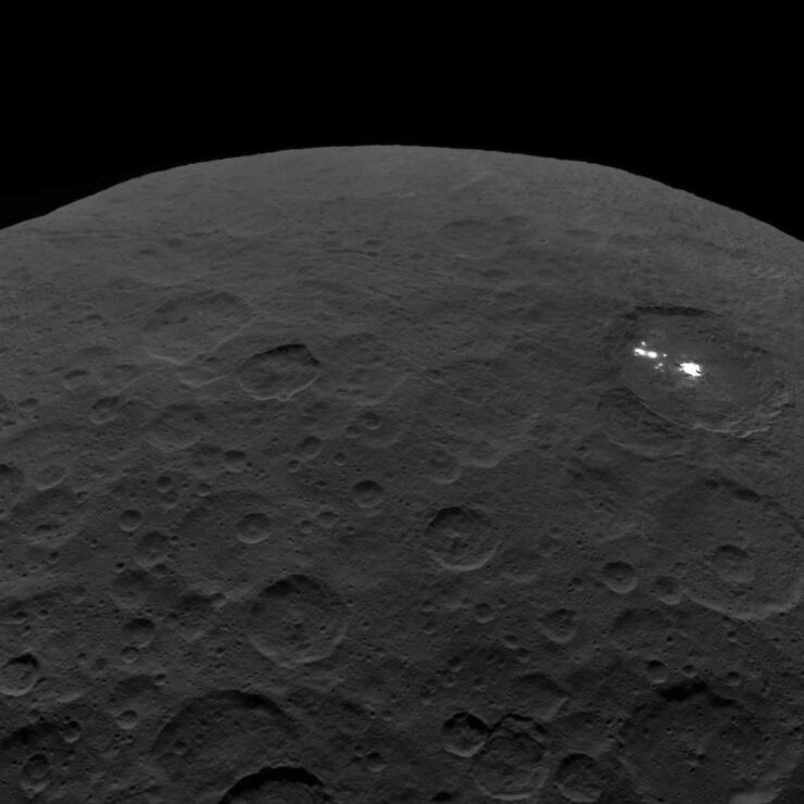 Estudian en Laboratorio Minerales de Gran Importancia en Planetología Tras Ser Descubiertos en Ceres