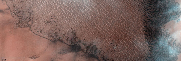 Espectacular Campo de Dunas en Marte Captado Por la Sonda TGO