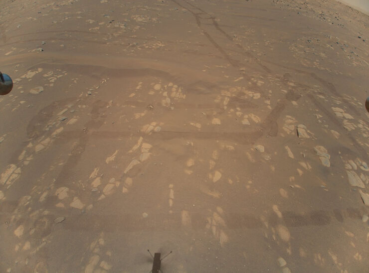 Primera Imagen Aérea en Color de Marte