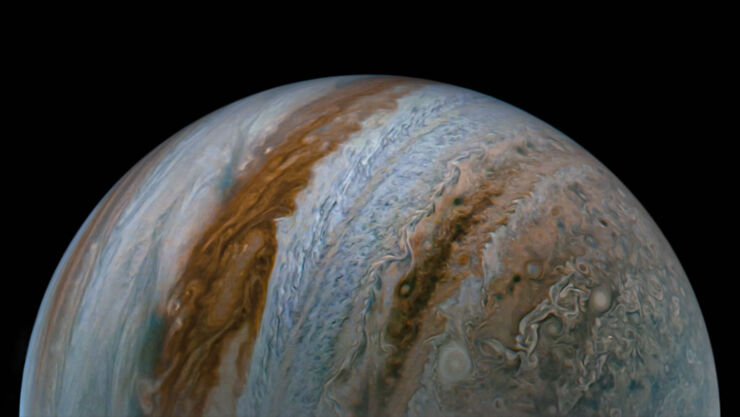 Juno Descubre que los Vientos de Júpiter Penetran en Capas Cilíndricas