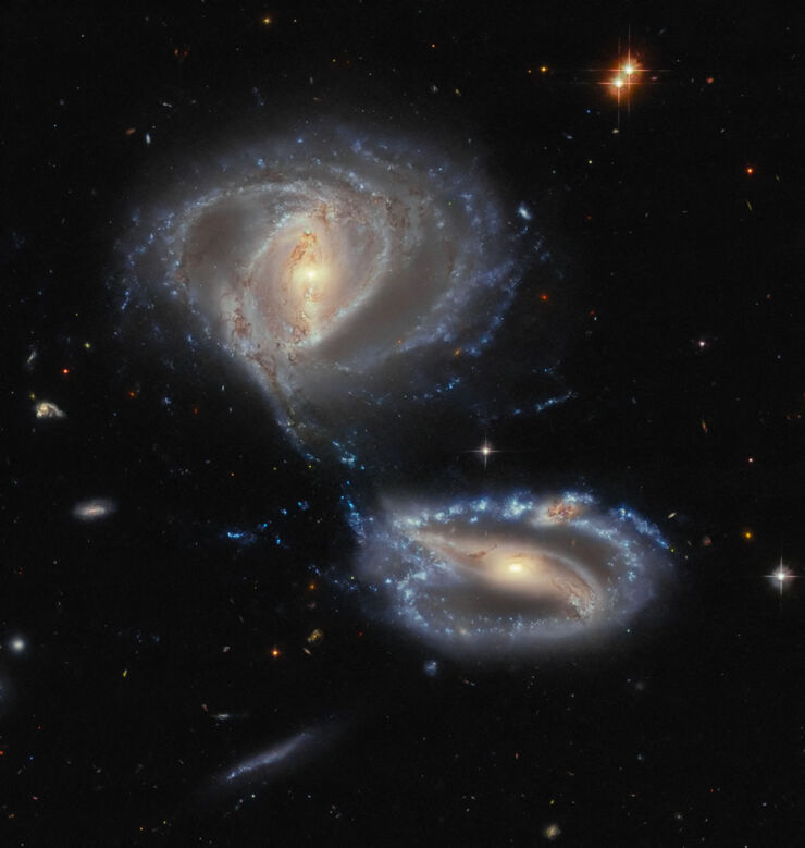 El Hubble Captura una Danza Galáctica