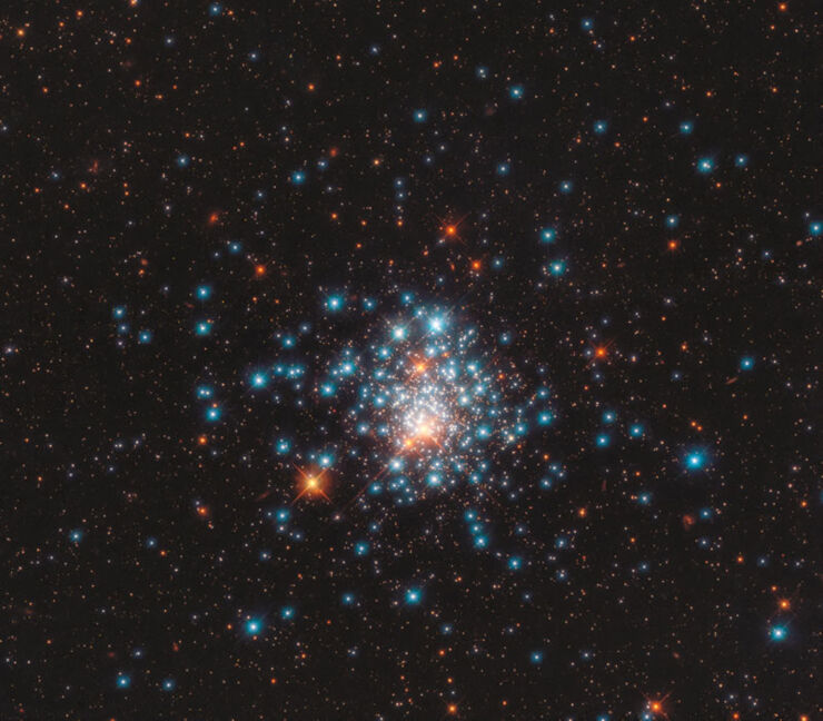El Hubble Observa un Puñado de Estrellas