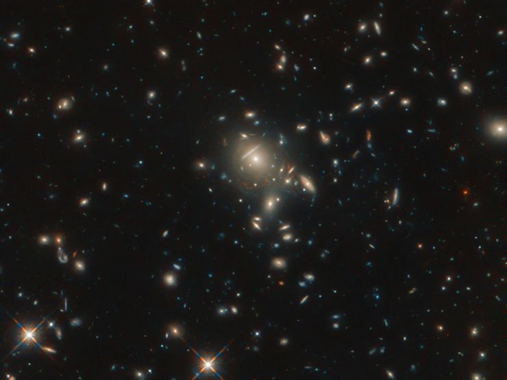 El Hubble hace un Descubrimiento Brillante
