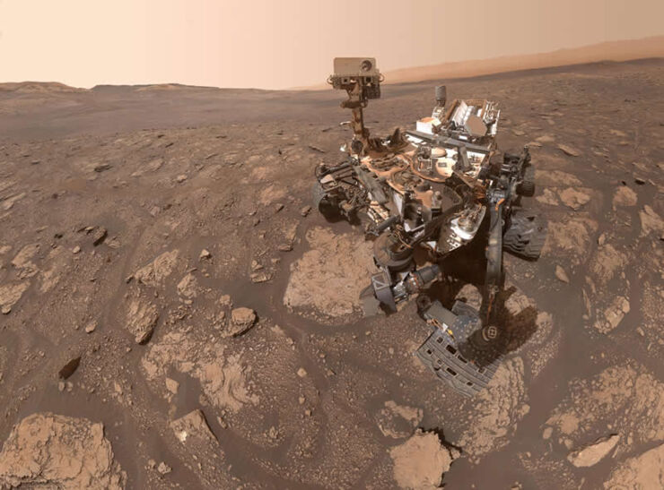 Curiosity se Hace un Selfie con 'Mary Anning' en Marte