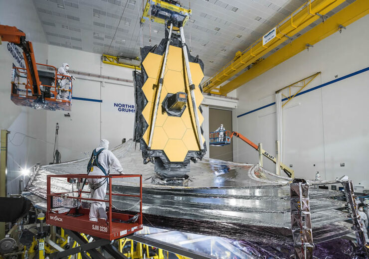 Desplegado y Plegado con Éxito el Parasol del Telescopio Espacial James Webb