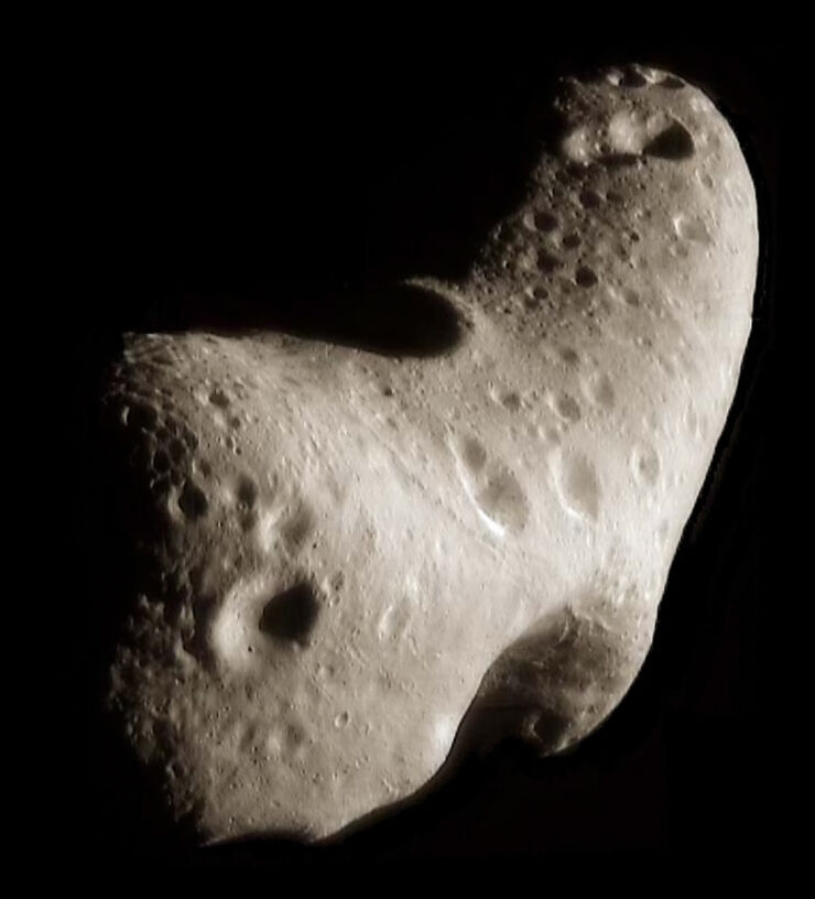 Asteroide Eros, visto por NEAR Shoemaker